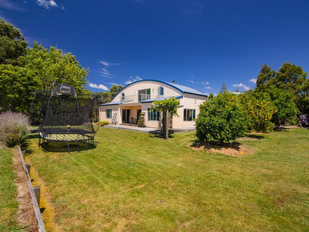 La Casa Al Mare - Golden Bay Beach House Tasman Exterior foto